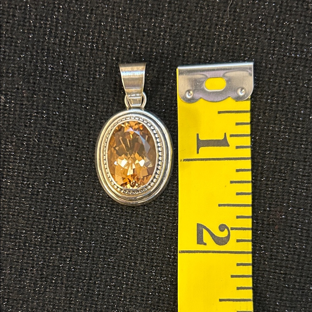Sterling Silver Pendant with Pale  Orange Stone - Picture 2 of 6